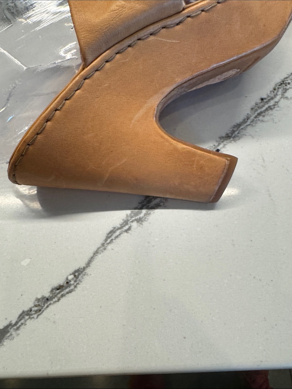 Born Tan Leather Platform Slide Heels Gently Worn Nice Leather Sz9 - Picture 8 of 16